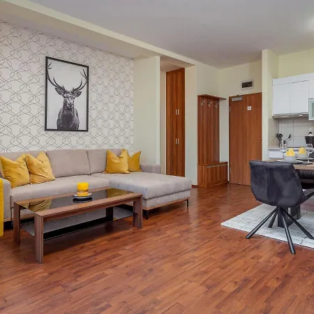 Alpe Adria - 1 By S4y Apartman *